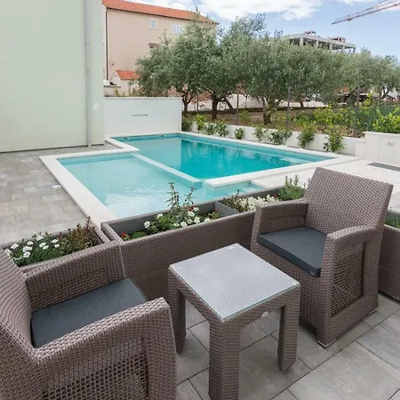 Apartment Luka Trogir