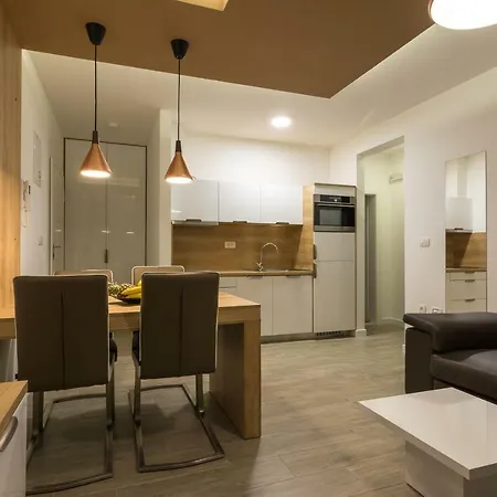 Apartment Luka